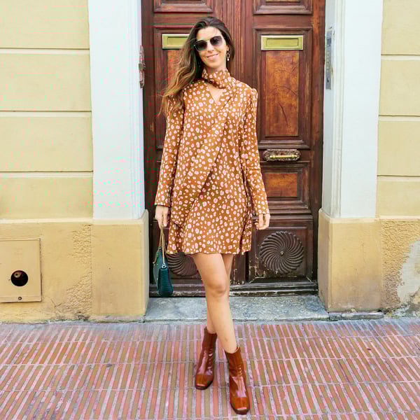 Blouse robe online
